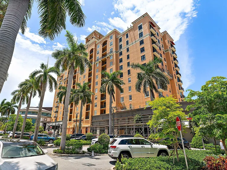 651 Okeechobee Blvd #612 — Photo 20