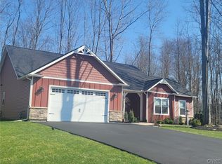 4C Mistral Circle Clay, Liverpool, NY 13090