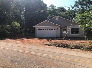 22 Bomar St, Inman, SC 29349