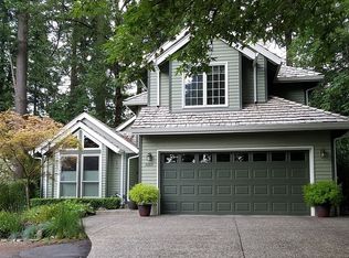 10801 SW Creightonwood Pl, Portland, OR 97219