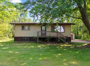 5662 Seville Rd, Hermantown, MN 55811