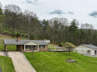 617 Hawksbill Park Rd, Stanley, VA 22851