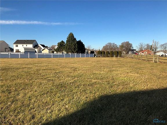 3rd image of 3355 Sunset Dr
