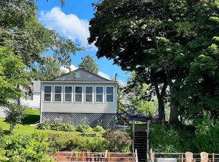 71 W Island Rd, Colchester, VT 05446