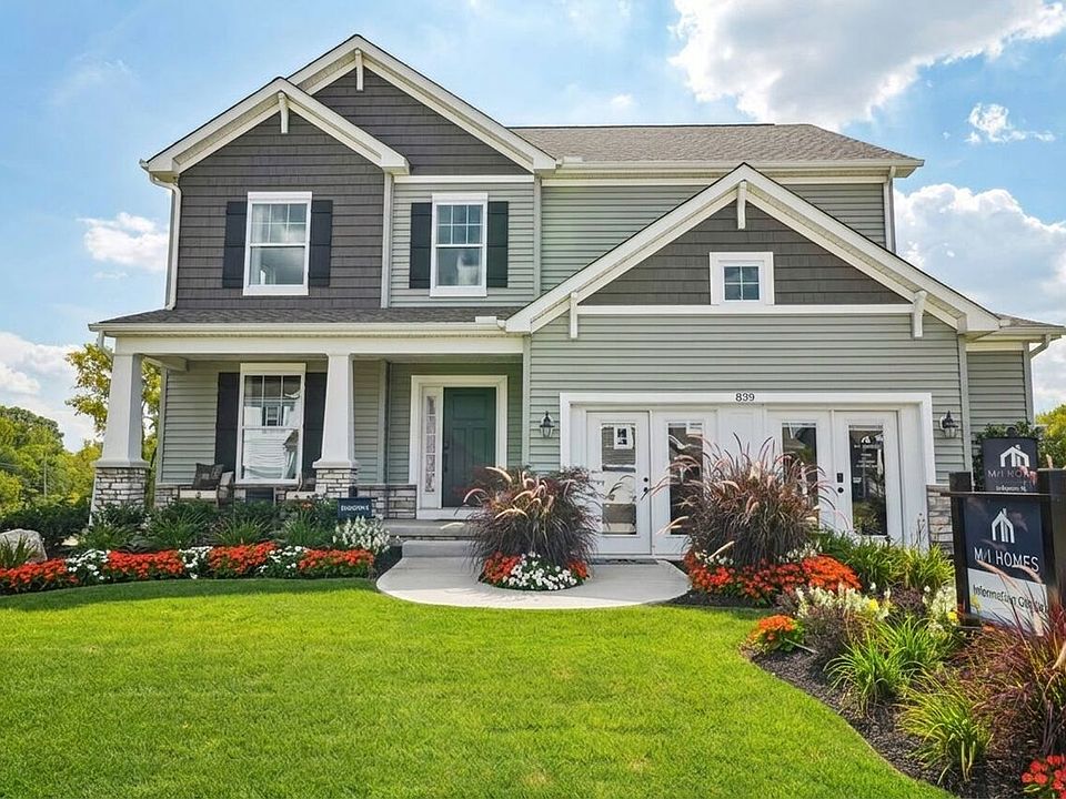 Pinnacle Quarry Model Home