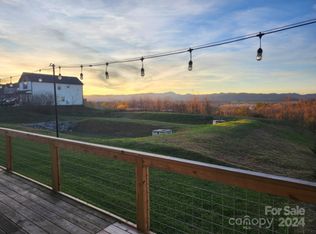 767 Cardwell Ln, Fletcher, NC 28732