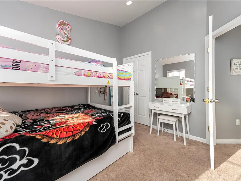 2605 Brown Alder Ct — Photo 10