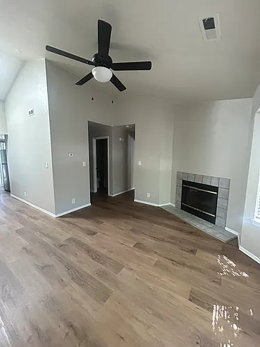 1498 N Hartman St #202 Photo 1