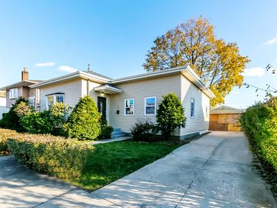 87 Kingston Ave, Floral Park, NY, 11001