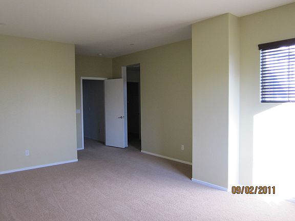 5th image of 15898 Lasselle St Unit C
