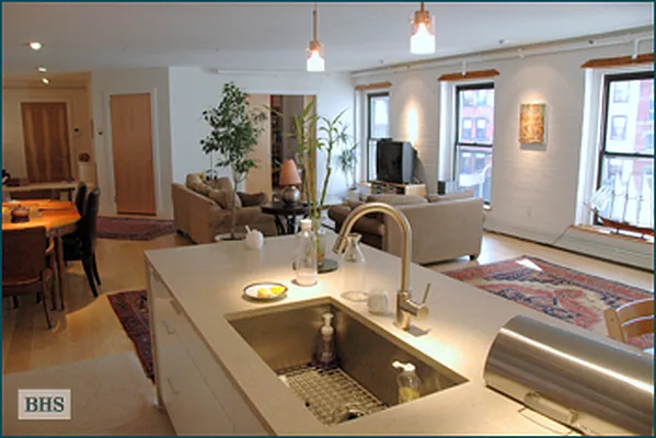 Rented by Brown Harris Stevens | media 38