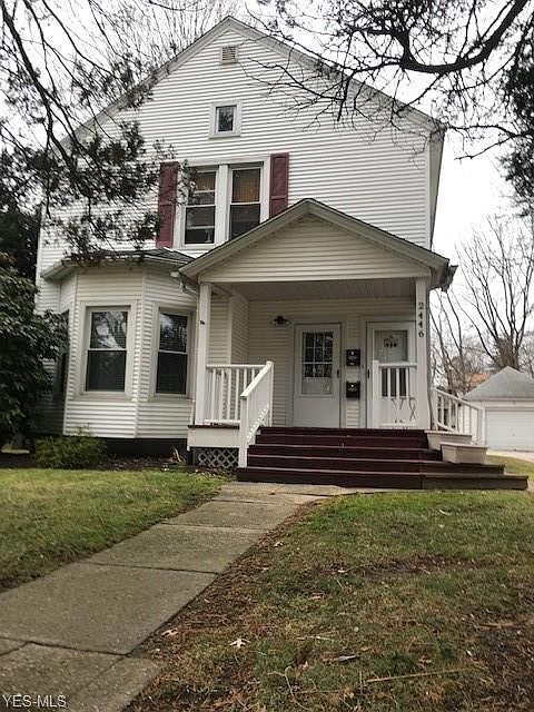 1st image of 2446 3rd St