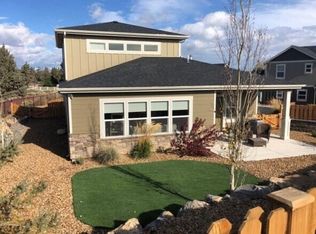 2755 SW Greens Blvd #1, Redmond, OR 97756
