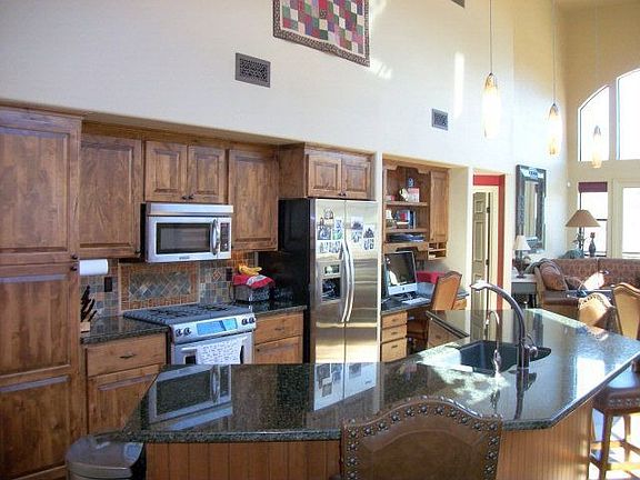 2nd image of 2026 W Thunder Ct
