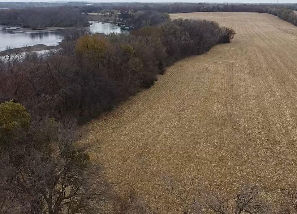 2nd image of 22950 Franklin Rd