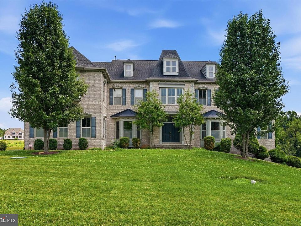 1st image of 9010 Damascus Hills Ln