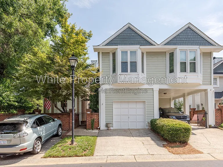 437 Clarkson Green St — Photo 1