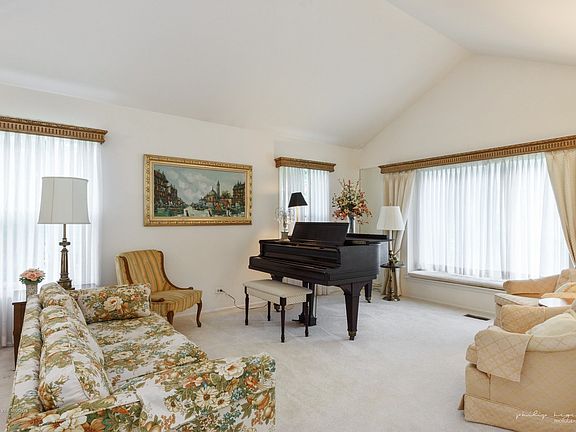 2nd image of 294 Country Club Dr