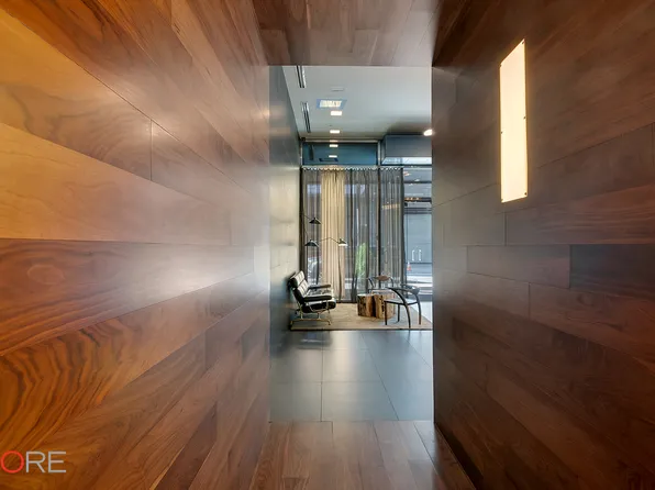 305 West 16th Street image 10 of 14