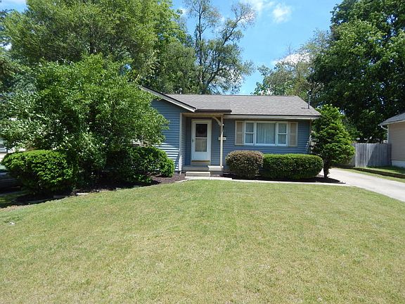 3rd image of 2034 Greenfield Ave SW