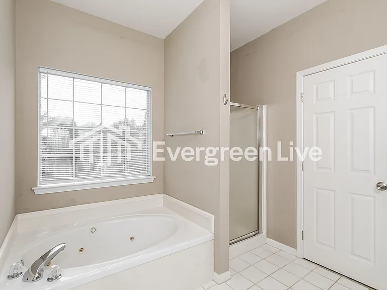 145 Hunter Hills Dr — Photo 10