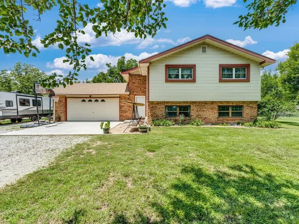 1441 N Estate Rd, Peck, KS 67120