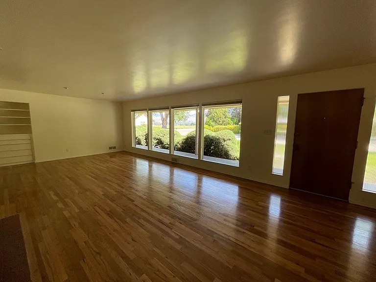1817 N Hilton St — Photo 3