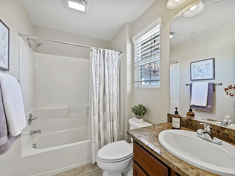 118 Selby Ln #7 — Photo 26