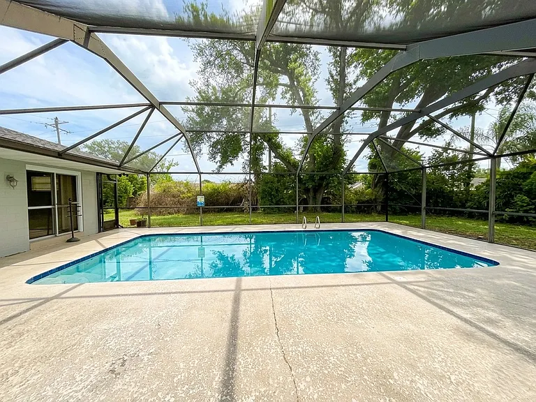 116 Holmes Pl — Photo 20
