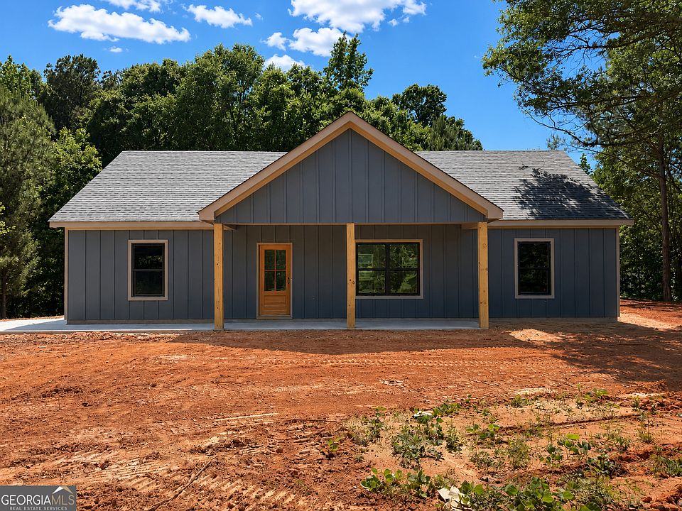 1st image of 563 High Rd