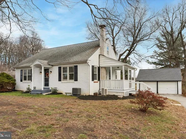 332 Beacon Light Rd, Parkesburg, PA 19365