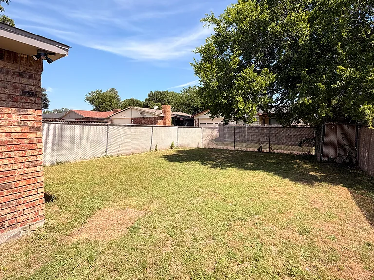 7327 Cave Dr — Photo 11