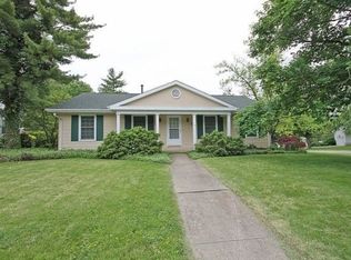 104 Point Bluff Dr, Decatur, IL 62521