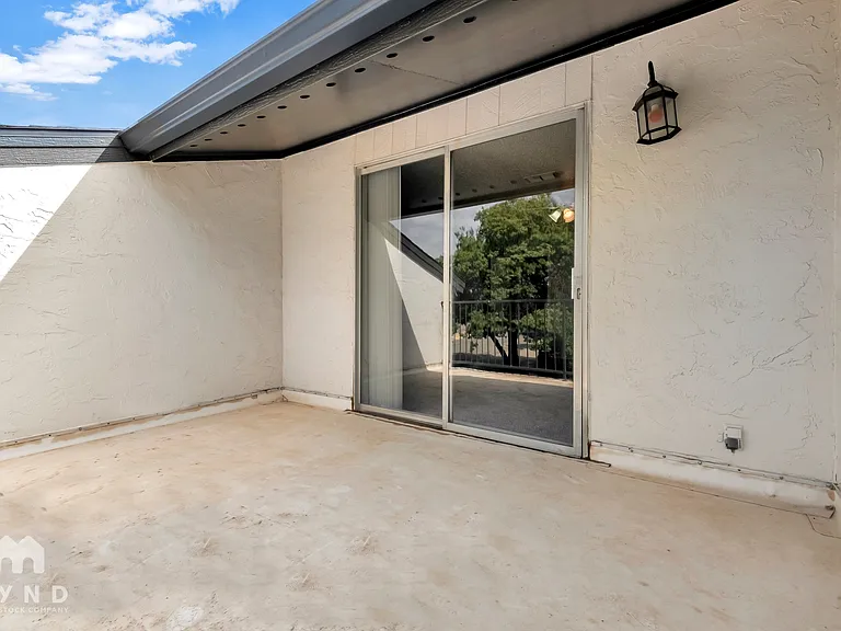 Del Estrado Townhomes — Photo 26