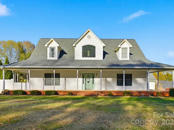 845 Saint Pauls Church Rd, Salisbury, NC 28146