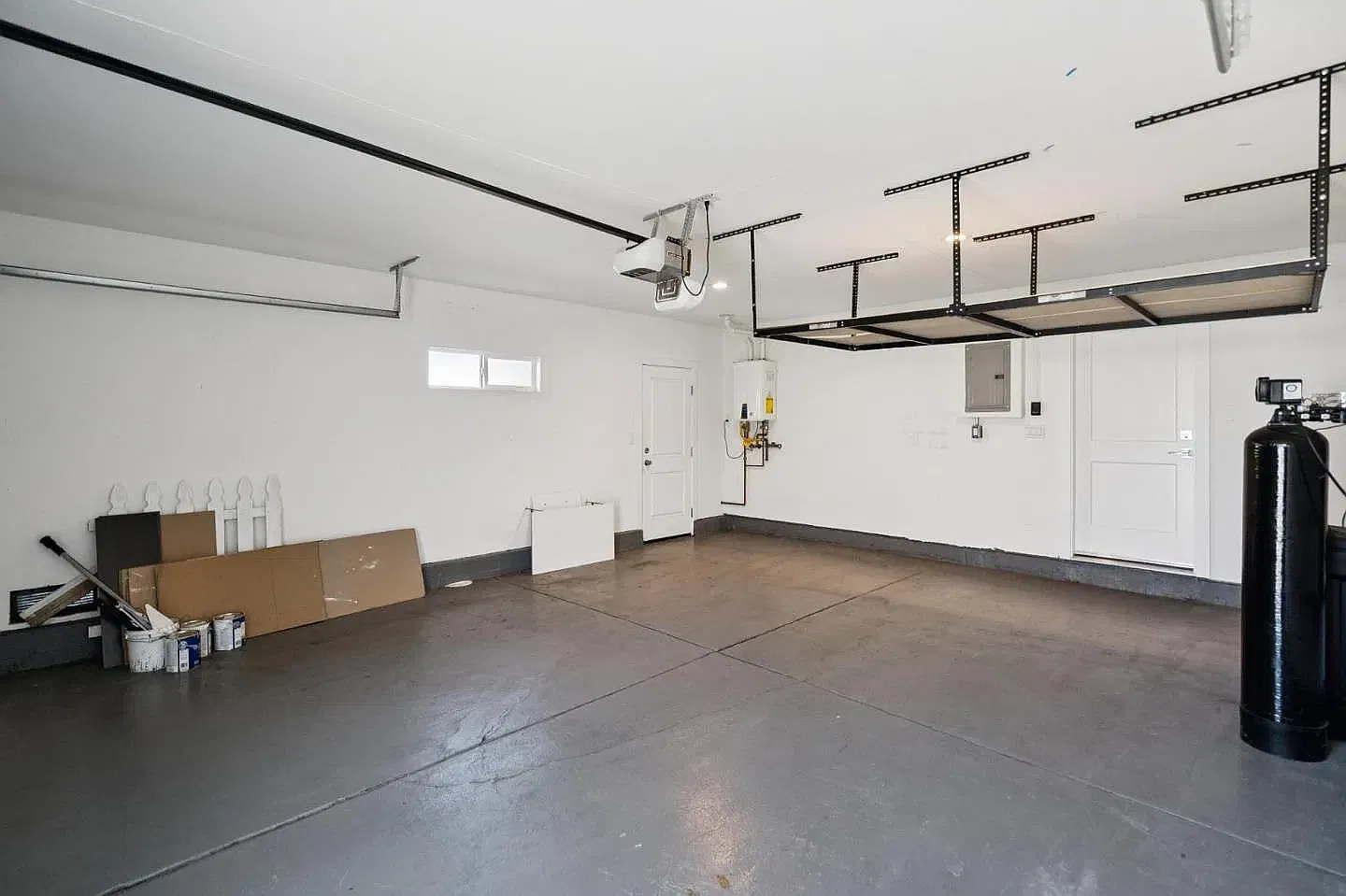 3 bed, 1742 sqft, $5,500 — Photo 3