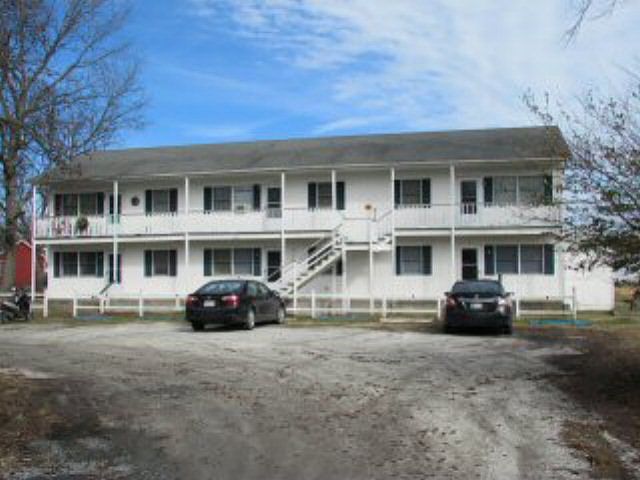 2nd image of 6309 Smith St APT 5