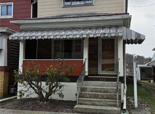 225 McKinley Ave, East Vandergrift, PA 15629