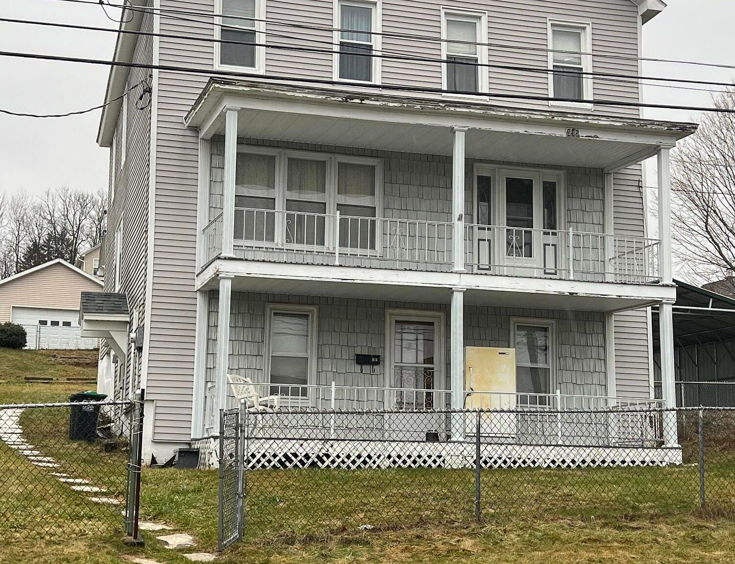 515 Susquehanna St, Forest City, PA 18421 Zillow