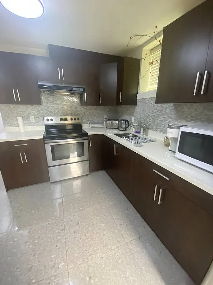 2 bed, 850 sqft, $2,500 — Photo 4