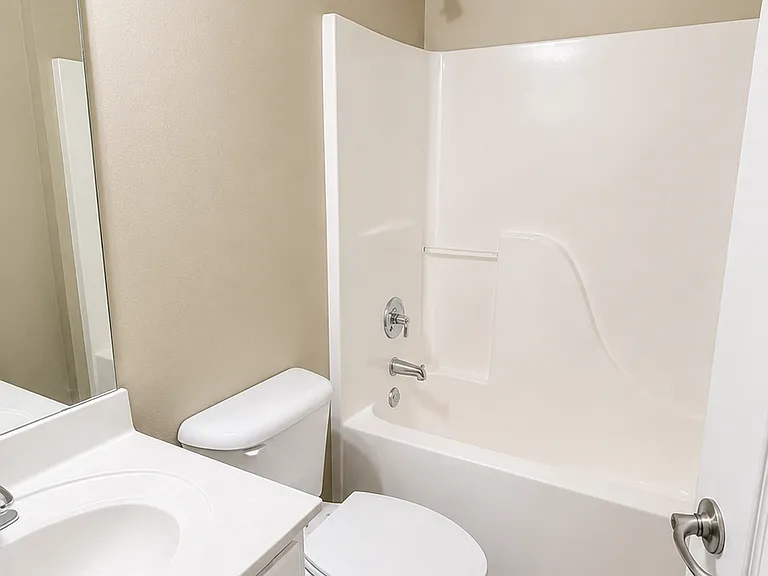 655 Valley Glen Dr — Photo 10