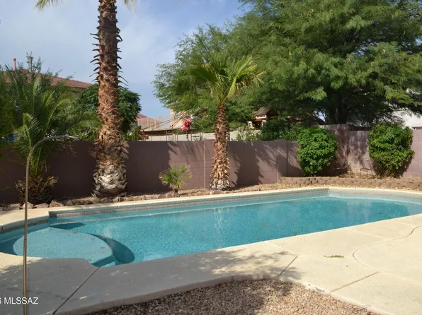304 E Western Hemlock Pl, Sahuarita, AZ 85629