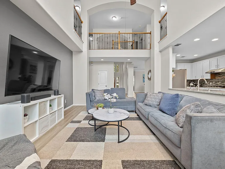 4323 Angelico Ln — Photo 15