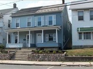 206 Chestnut St, Slatington, PA 18080