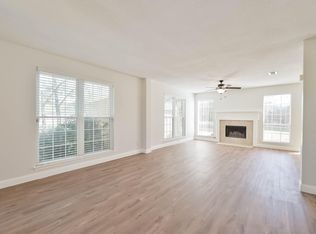 4201 Glen Ridge Dr, Arlington, TX 76016