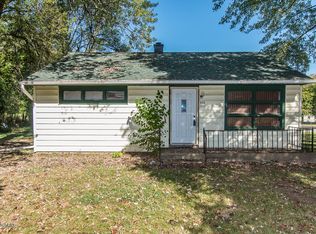 420 Goguac St W, Springfield, MI 49015