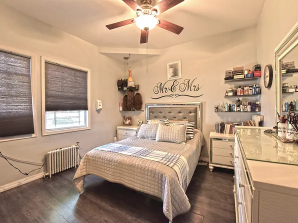 1229 East 37th Street image 10 of 23