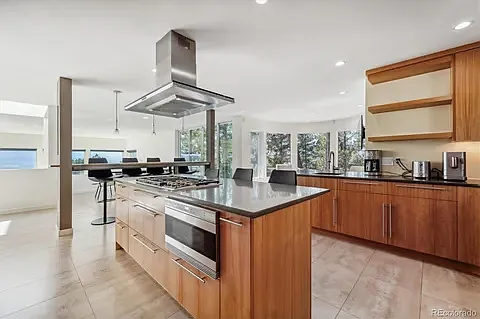 Larkspur Dr — Photo 6