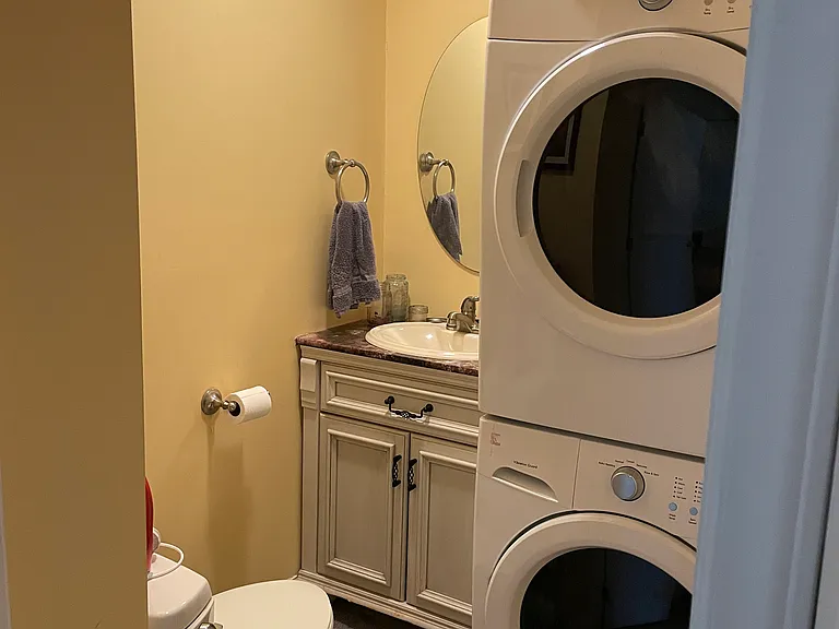 1810 Hillcrest Dr — Photo 12