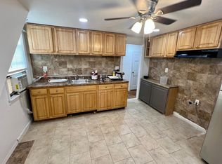 1012 Main St, Fords, NJ 08863